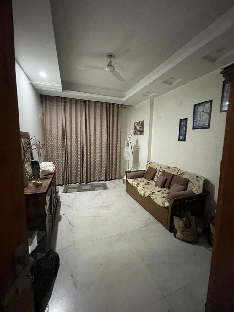 Living Room, surya-cghs 3 Bedroom 1600 Sq.Ft. Builder Floor In Sector 43 Gurgaon 8752260