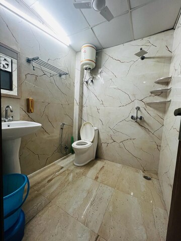 Bathroom in 2 BHK Builder Floor at Gupta Awas, Sector 43 – for Rent