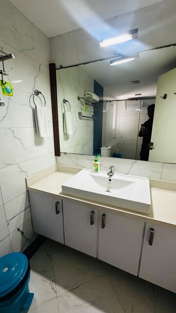 Team Area in 3 BHK Apartment at Eden Hall Worli, Worli – for Rent