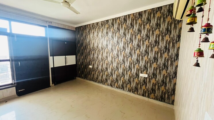 Bedroom, maya-garden-city 3 Bedroom 1852 Sq.Ft. Apartment In Lohgarh Zirakpur 8752398