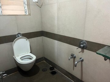 Bathroom in 2 BHK Apartment at Pyramid I Signature Height, Ghansoli – for Rent