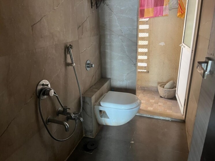 Bathroom, pyramid-i-signature-height 2 Bedroom 1050 Sq.Ft. Apartment In Ghansoli Navi Mumbai 8752421