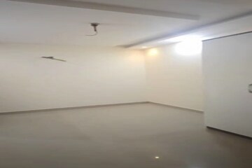 Room in 2 BHK Apartment at Kharghar Sector 34 – for Sale