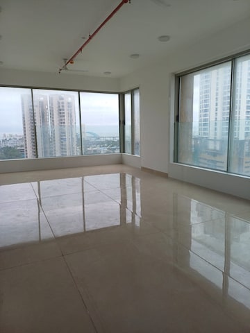 Room in 3 BHK Apartment at Rohan Lifescapes Aquino, Prabhadevi – for Rent