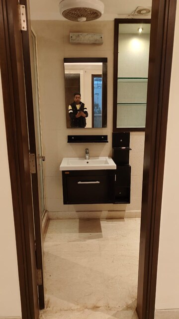 Bathroom in 2 BHK Apartment at Lodha Primero, Mahalaxmi – for Rent