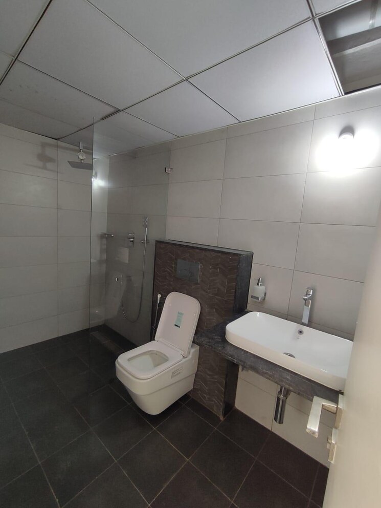Bathroom, casagrand-boulevard 3 Bedroom 1620 Sq.Ft. Apartment In Hennur Road Bangalore 8752452