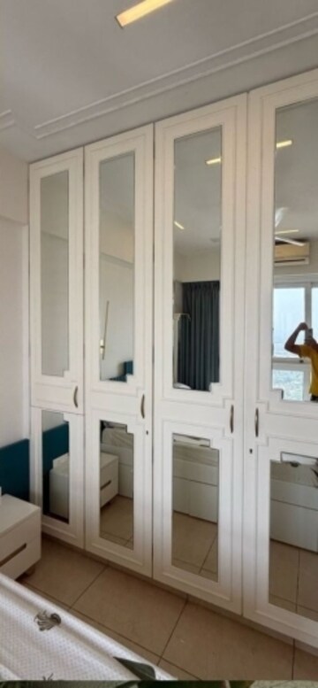 Bathroom in 5 BHK Villa at Worli – for Rent
