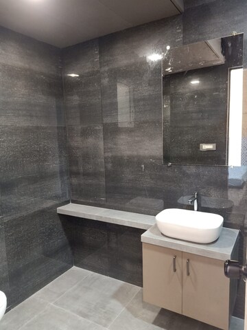 Bathroom in 3 BHK Apartment at Anchor Victorian, Parel – for Rent