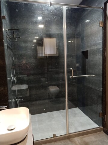 Bathroom in 3 BHK Apartment at Anchor Victorian, Parel – for Rent