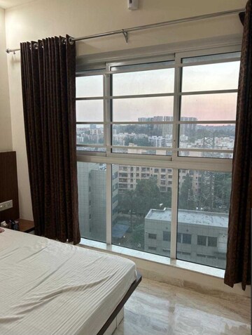 Bedroom in 2 BHK Apartment at L&T Emerald Isle, Powai – for Rent