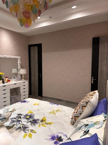 Bedroom in 3 BHK Apartment at Saya Gold Avenue, Vaibhav Khand – for Rent
