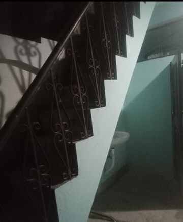 Staircase in 1 BHK Independent House at Aliganj – for Rent