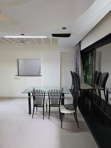 Master Bedroom in 2 BHK Apartment at Shilpa CHS Andheri, Andheri East – for Rent