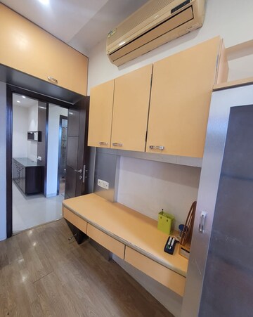  2.5 BHK Apartment at Oberoi Realty Woods, Goregaon East – for Rent