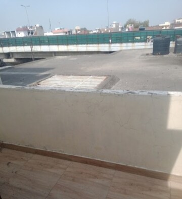 Swimming Pool in 2 BHK Villa at Vikas Nagar – for Rent