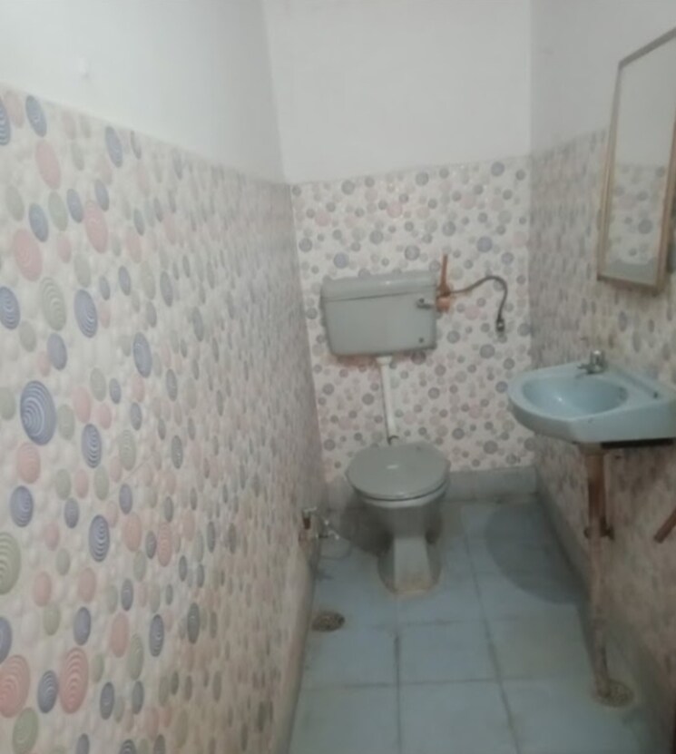 Bathroom, vikas nagar 2 Bedroom 961 Sq.Ft. Villa In Vikas Nagar Lucknow 8752654