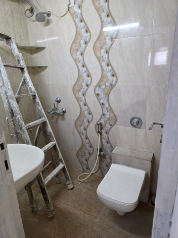 Bathroom in 2 BHK Apartment at Vile Parle East – for Rent