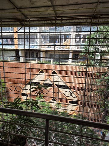 2 BHK Apartment – Exterior View View at Vile Parle East - for Rent