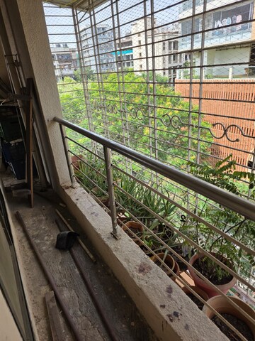  2 BHK Apartment at Vile Parle East – for Rent