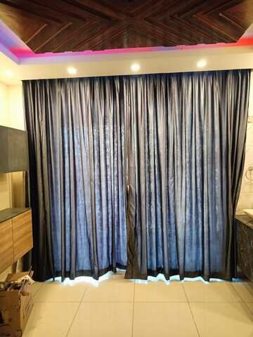 Team Area in 2 BHK Apartment at Prestige Royale Gardens, Gantiganahalli – for Rent