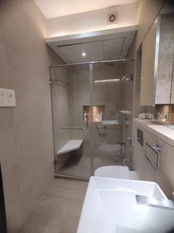 Team Area in 2.5 BHK Apartment at Prabhadevi CHS, Prabhadevi – for Rent