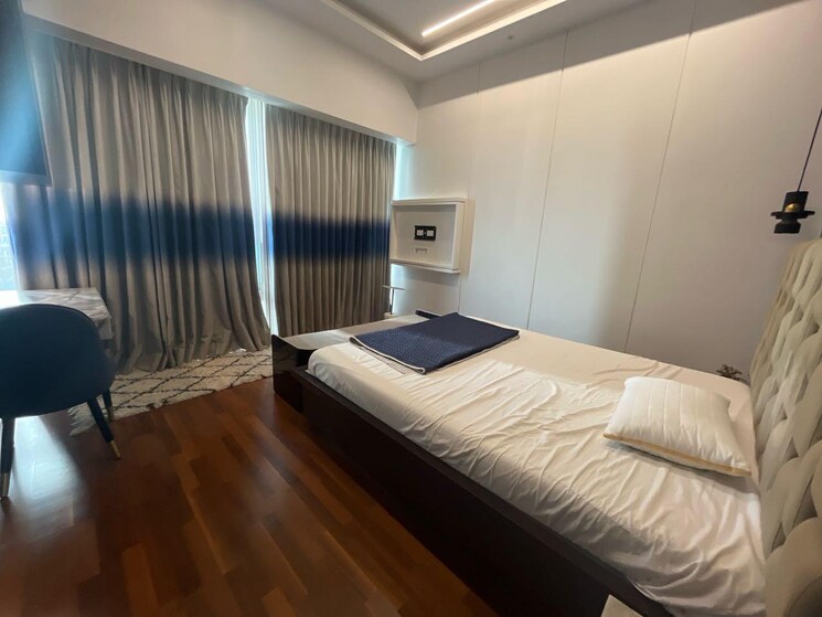Bedroom, indiabulls-blu 4 Bedroom 2700 Sq.Ft. Apartment In Worli Mumbai 8752741