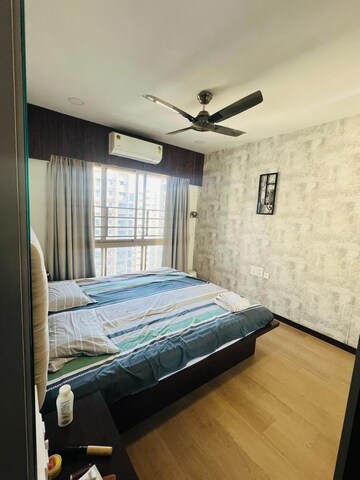 Bedroom in 2 BHK Apartment at Sheth Vasant Oasis, Andheri East – for Rent