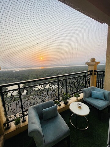 Living Room in 3 BHK Apartment at Pratik Heights, Ghansoli – for Sale