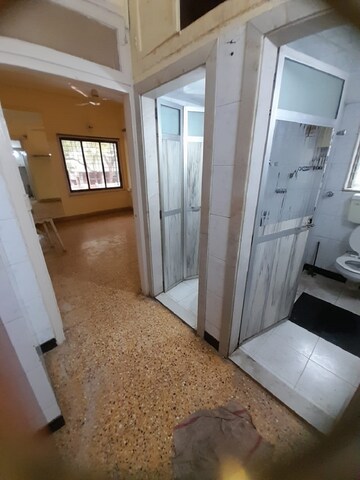 Living Room in 1 BHK Apartment at Santacruz West – for Rent