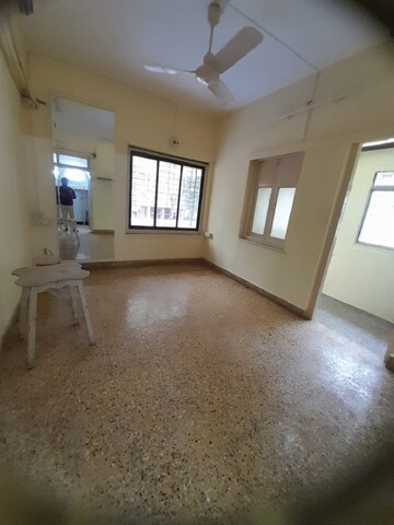 Bedroom in 1 BHK Apartment at Santacruz West – for Rent