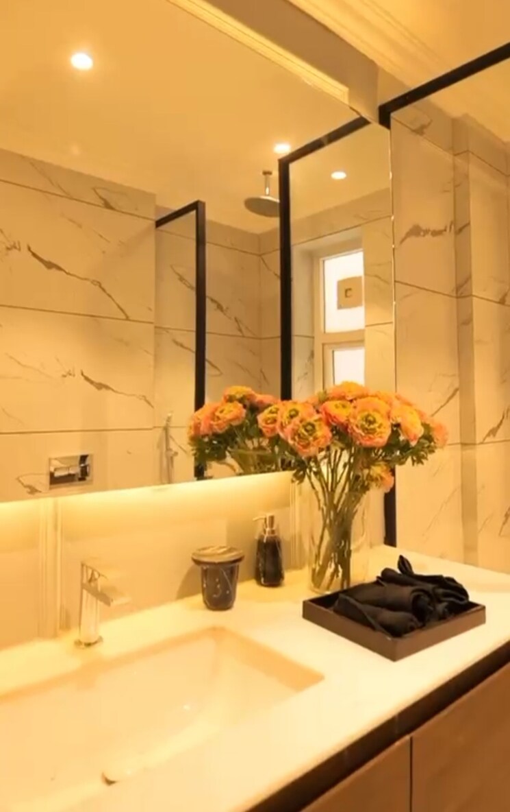 Master Bedroom, anant-raj-the-estate-floors 4 Bedroom 4300 Sq.Ft. Apartment In Sector 63a Gurgaon 8752927