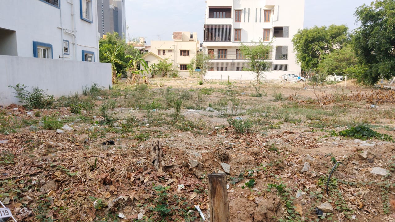 Plot For Sale in  Plot 4060 Ms Ramaiah Nor