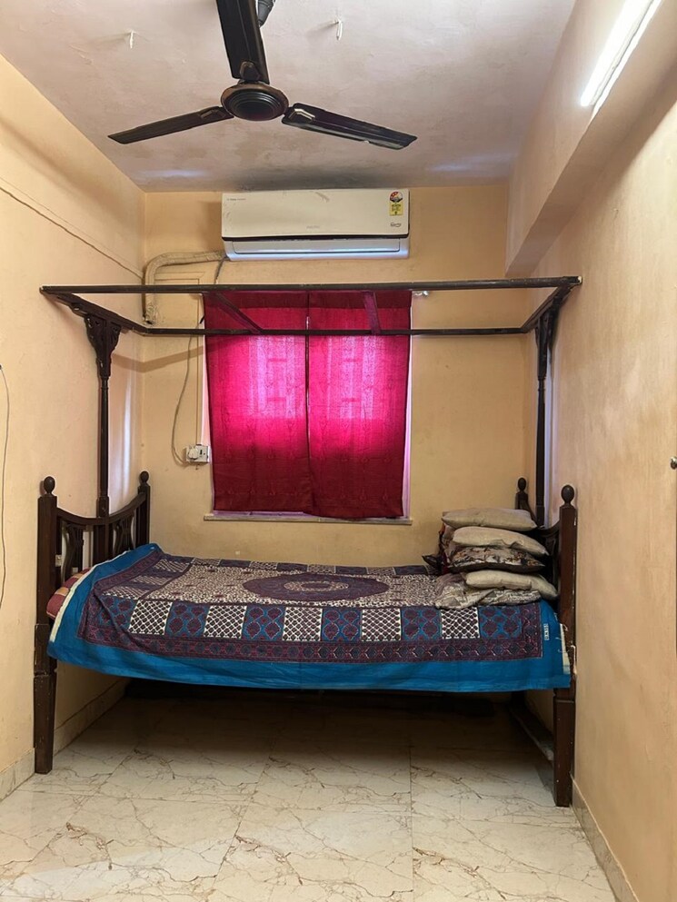 Bedroom, khar west 1 Bedroom 550 Sq.Ft. Apartment In Khar West Mumbai 8752944