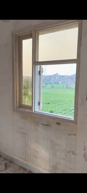 Room in 3 BHK Builder Floor at Hardev Nagar – for Sale