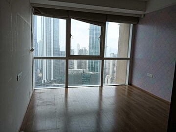 Room in 4 BHK Apartment at Indiabulls Sky, Lower Parel – for Sale