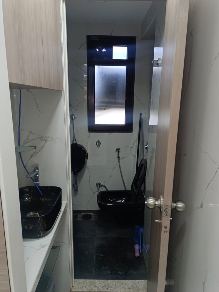 Bathroom, vijayalaxmi-93-east Commercial Office Space 380 Sq.Ft. In Andheri East Mumbai 8752976