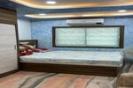 4 BHK + Pooja Room,Extra Room 2200 Sq.Ft. Builder Floor in Pandhari Niwas