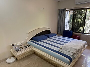 2 BHK Apartment For Rent in Bandra West