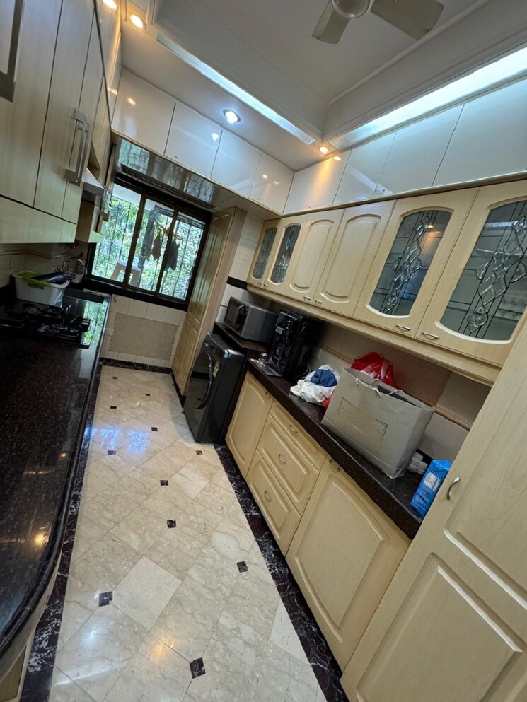 Kitchen, bandra west 2 Bedroom 750 Sq.Ft. Apartment In Bandra West Mumbai 8753004