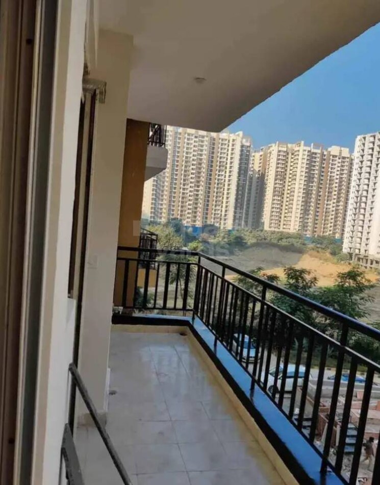 Balcony, raj nagar extension 3 Bedroom 1500 Sq.Ft. Apartment In Raj Nagar Extension Ghaziabad 8753041