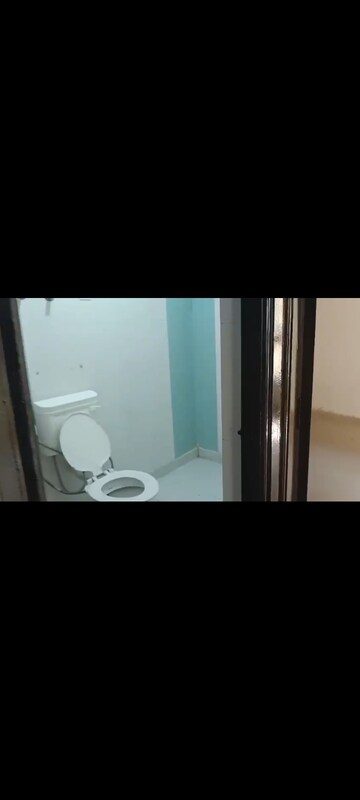 Room in 3 BHK Apartment at SG Impressions 58, Raj Nagar Extension – for Sale