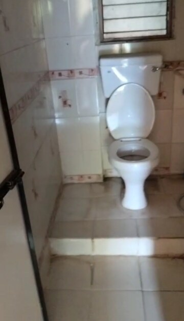 Bathroom in 3 BHK Apartment at Supreme Tower Apartment, Kharghar – for Sale