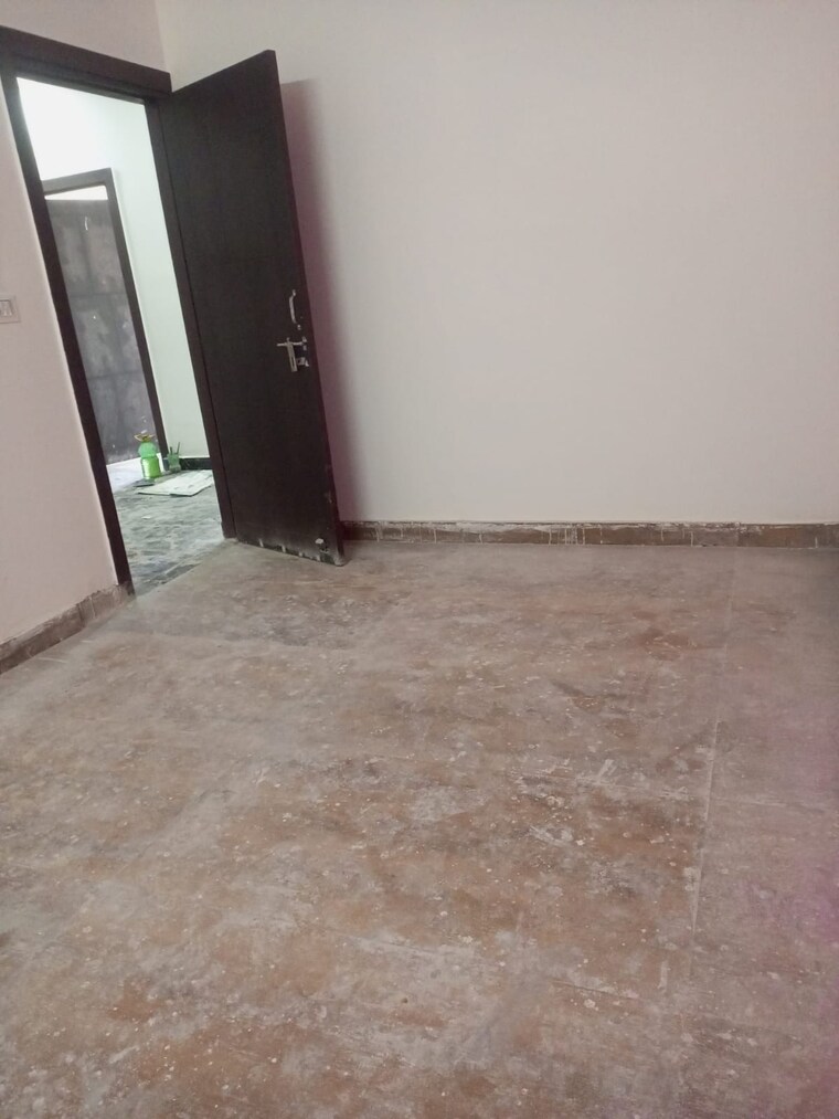 Room, modern-avenue 2 Bedroom 1100 Sq.Ft. Apartment In Sector 74 Noida 8753117