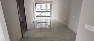 Room in 2 BHK Apartment at Goregaon East – for Sale