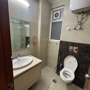 Team Area in 3 BHK Builder Floor at Uday Park – for Sale