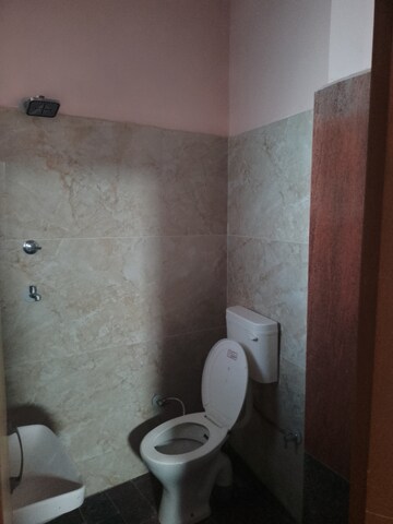 Bathroom in 1 RK Apartment at LudhianA-Chandigarh Hwy – for Rent