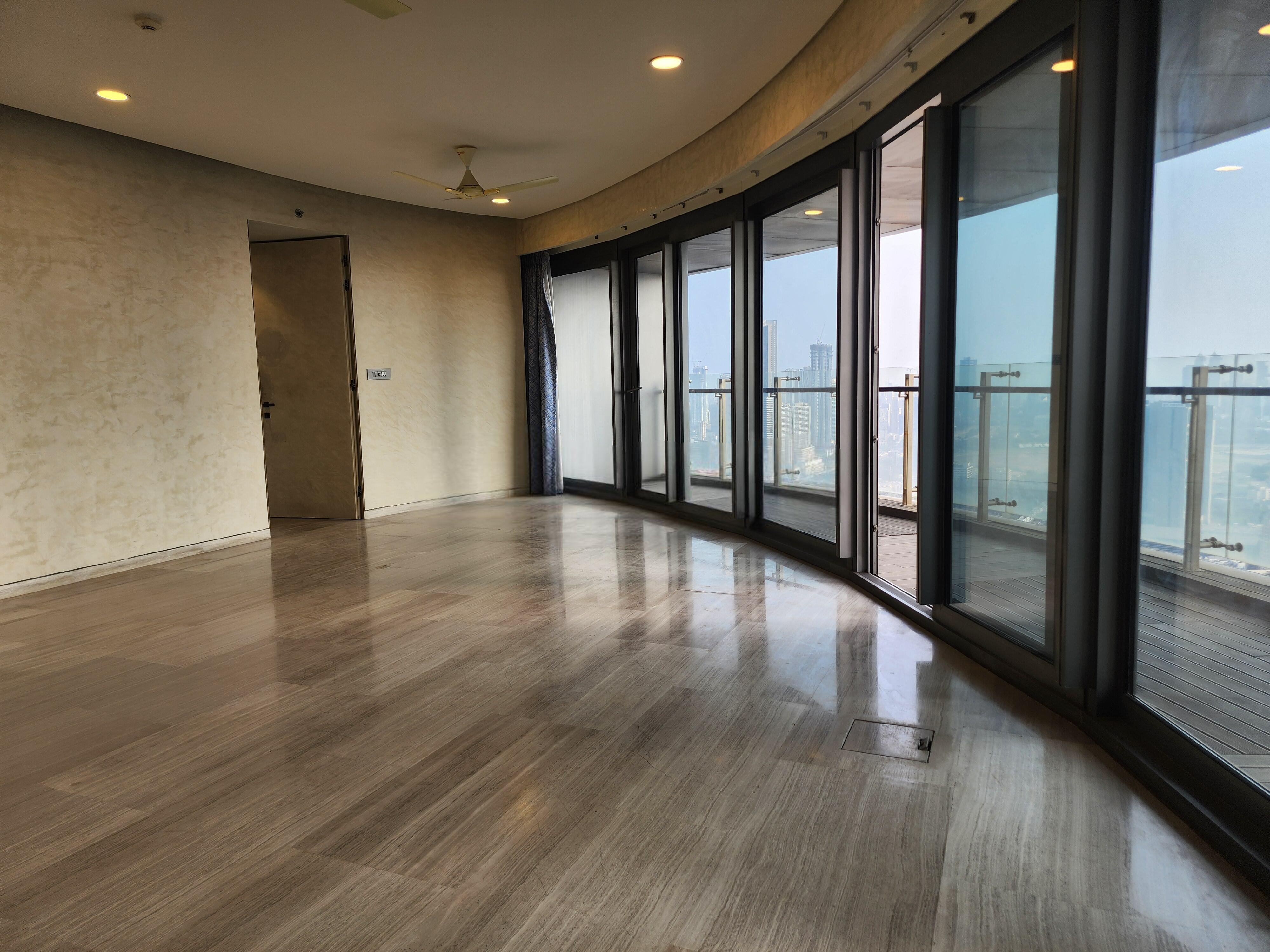 4 BHK + Servant Room Apartment For Sale in Lodha World Crest