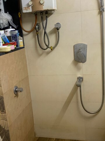 Furnished Amenities in 2 BHK Apartment at Orchid CHS Majiwada, Majiwada – for Rent