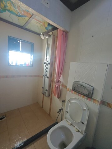 Master Bedroom in 2 BHK Apartment at Manubharti Apartment, Andheri West – for Rent