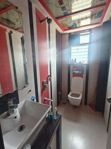 Master Bedroom in 2 BHK Apartment at Manubharti Apartment, Andheri West – for Rent